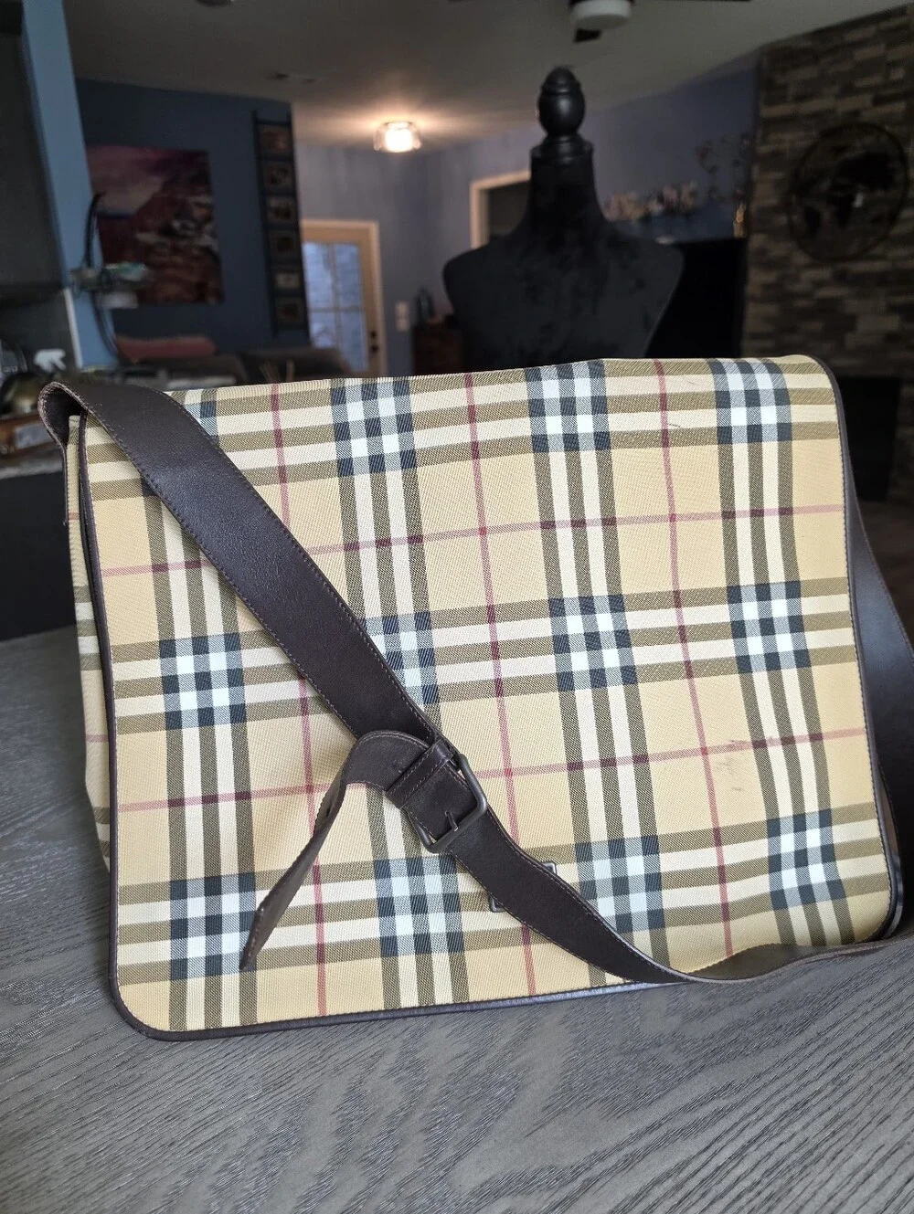 Authentic Burberry Classic Plaid Messenger Bag in Beige with Brown Leather Trim